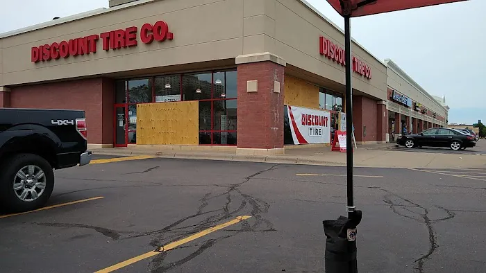 Discount Tire 8
