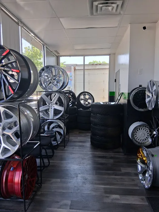 VIP wheels & tires to go 1