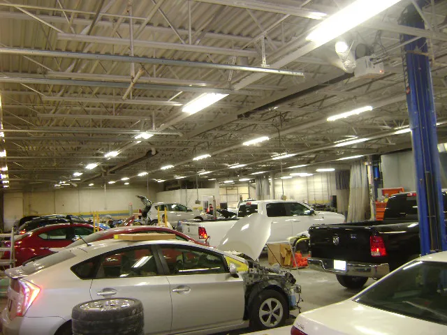 Maplewood Collision Center 5