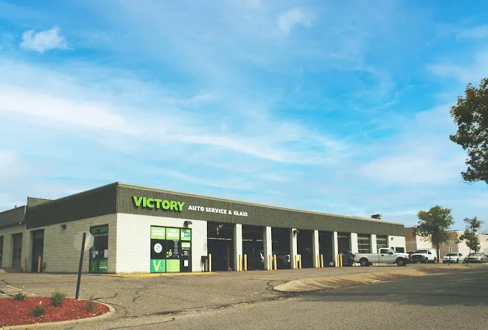 Victory Auto Service & Glass—Maplewood 3