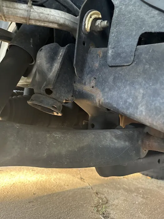 Ramirez Auto Repair & Towing LLC 3