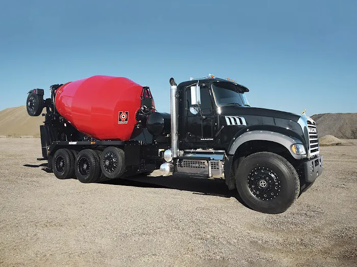 Housby | Paint & Body, Truck Collision Repair Shop 2