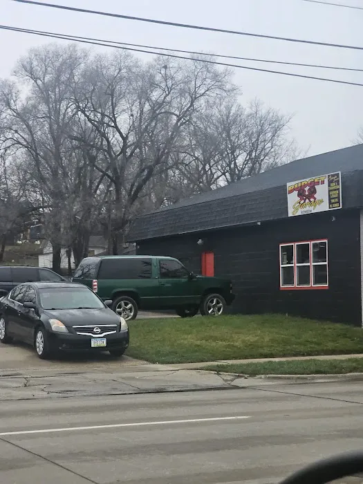 Budget Garage 0