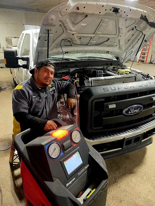Cotofos Auto Service 3