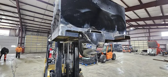 J&J TRAILER & WELDING SERVICES DESMOINES L.L.C 0