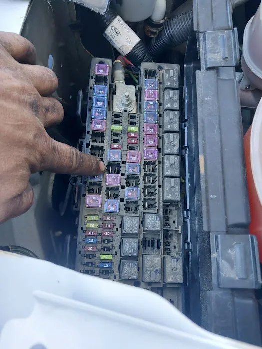 2 guys garage llc. 0