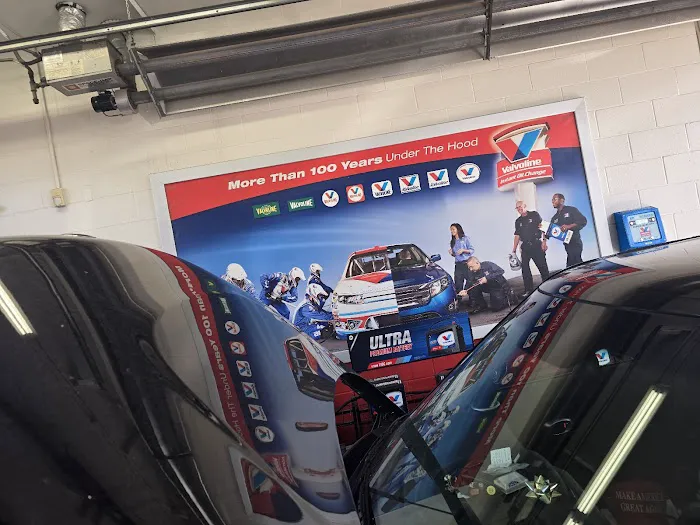 Valvoline Instant Oil Change 8