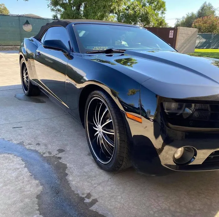 ZOZ EXPRESS Window Tint & Detail 1