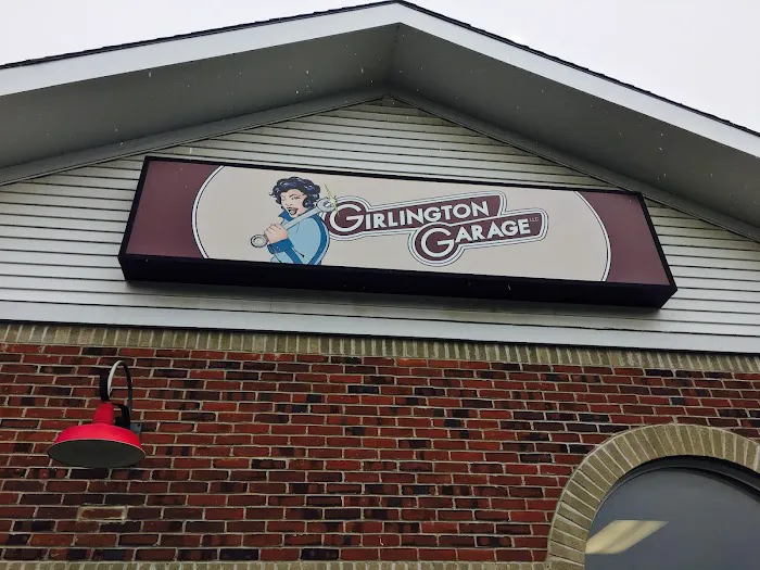 Girlington Garage 2