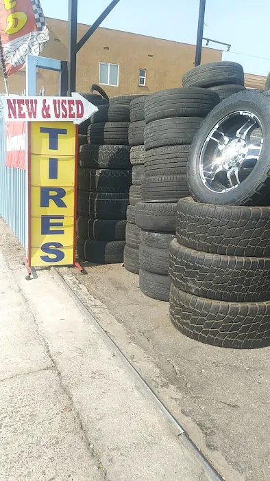 Reyes Tires 0