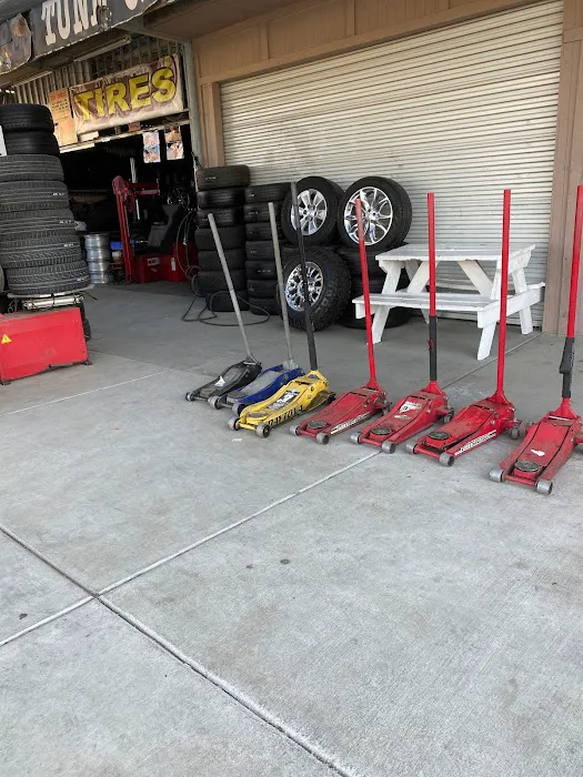 Reyes Tires 8