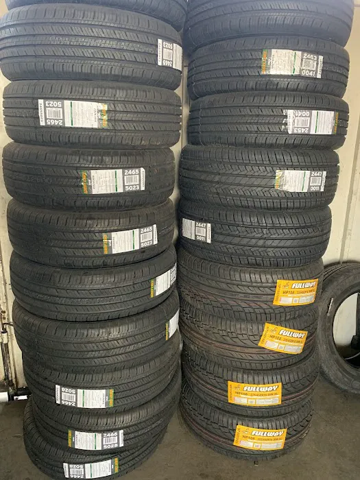 Reyes Tires 5