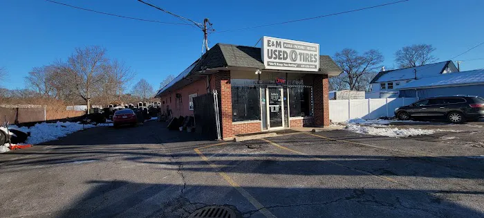 E & M Used Tires 4