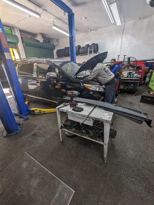 Morenita Auto Repair Shop 1
