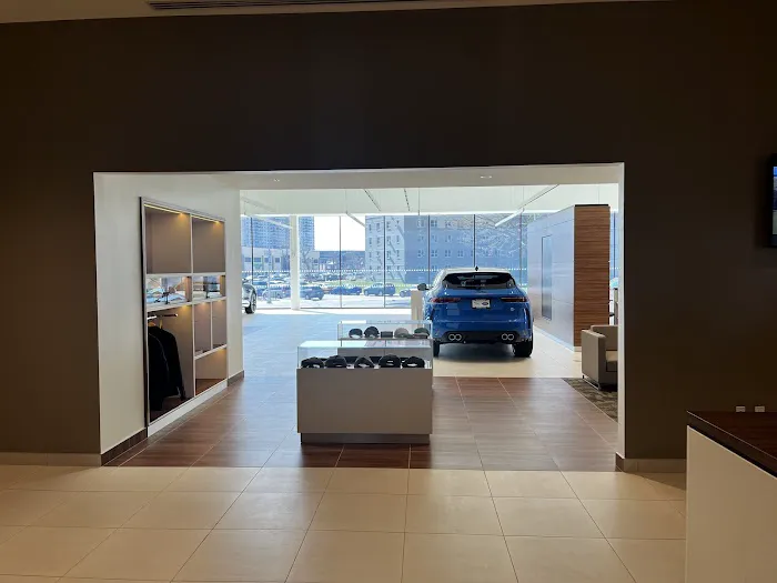 Jaguar Brooklyn Authorized Service 7