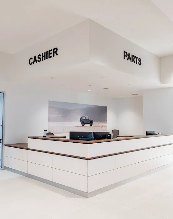 Land Rover Brooklyn Parts Center 2