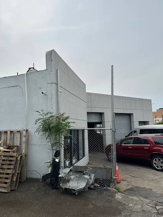 Uz Pro Auto Repair 0