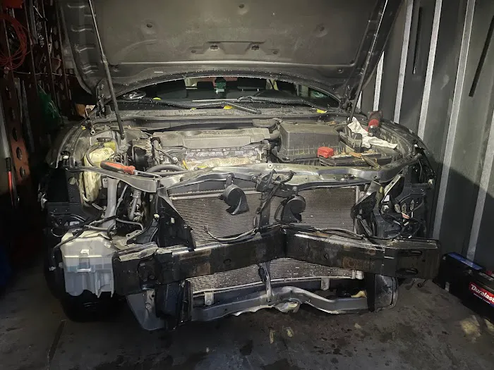 Automotive Service Skyline Mechanics LLC 2