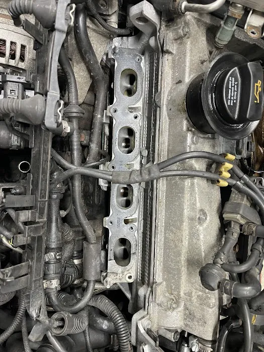 Frank's Lakeland Garage 0