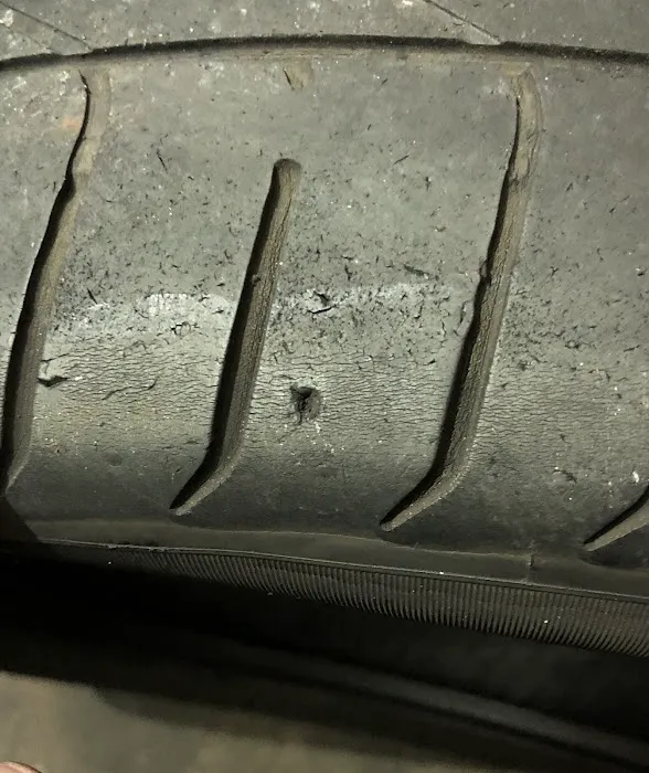 67 Street Tire Shop 5