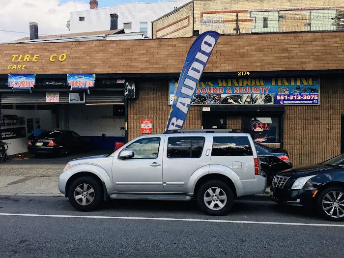 Kelvins Window Tinting Auto Sound & Security 4