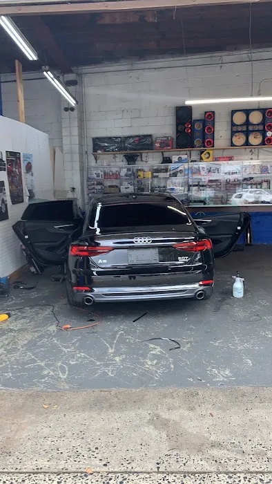 Kelvins Window Tinting Auto Sound & Security 8