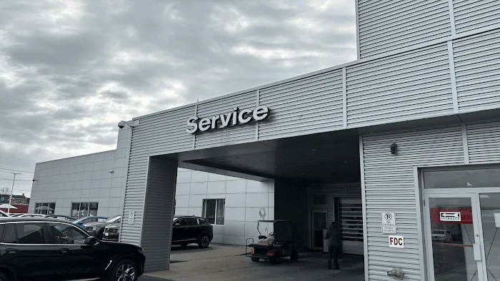 Hudson Nissan Service and Parts 7