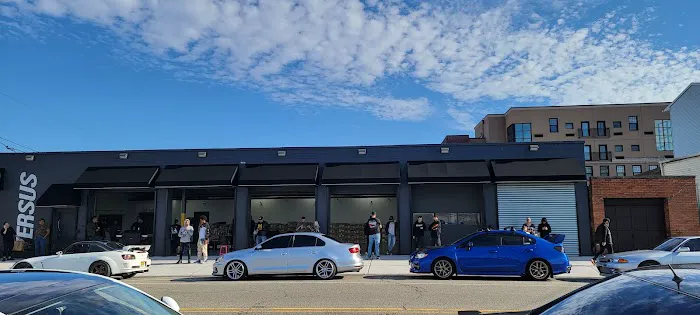 VERSUS Autosports 1