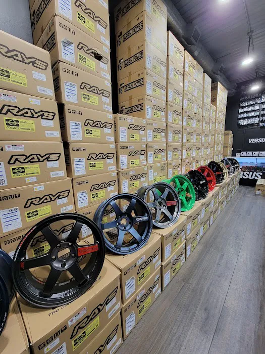 VERSUS Autosports 8