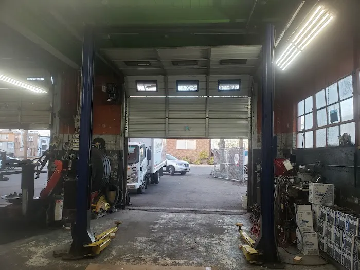 J J Automotive II & Auto Body 7
