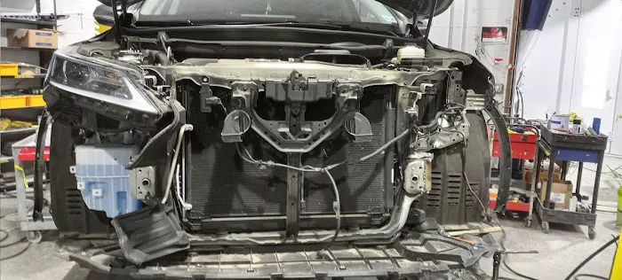 Lotte Auto Body & Repair Shop 7