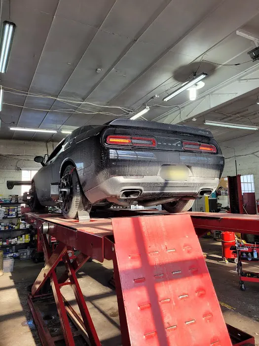 One Auto Body LLC 9