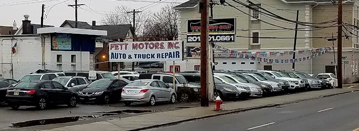Fett Motors 1