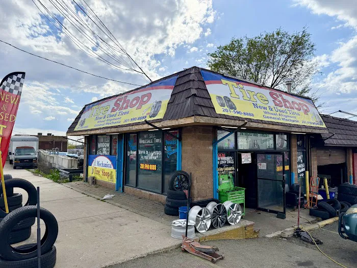 JR Tire Shop 7