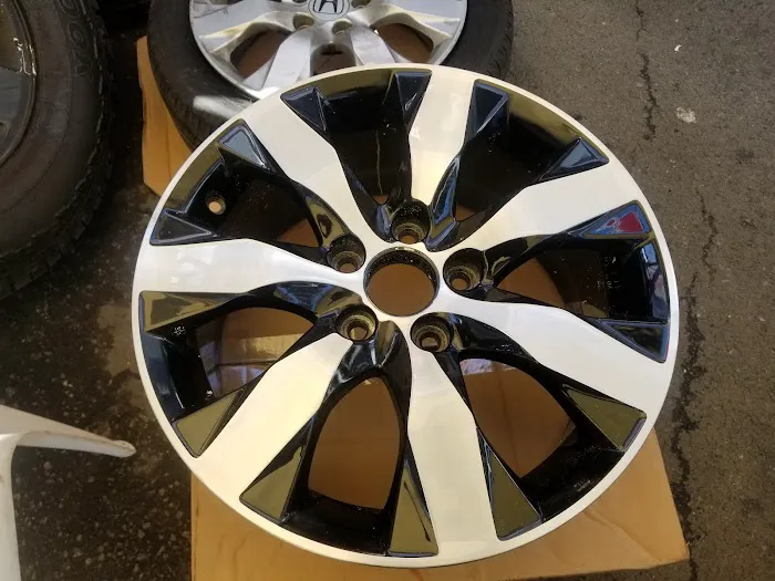 PROTOUCH Auto Services & Collision 4