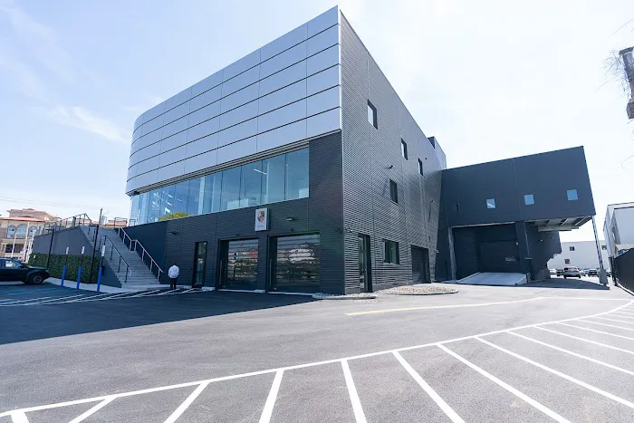Porsche White Plains Service Department 3