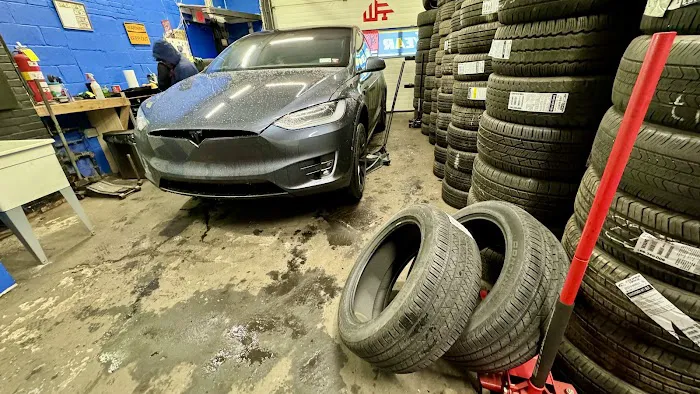 Tavos Tires 4