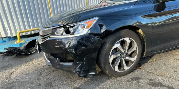 JC Collision Repair / Rolands Auto Body 6