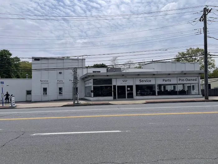 INFINITI of White Plains Service 2
