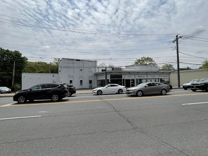 INFINITI of White Plains Service 6