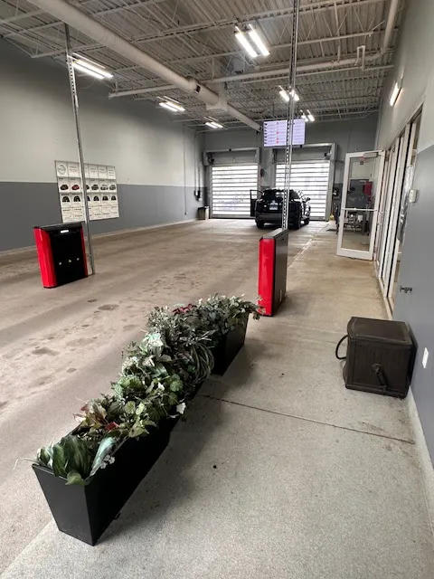 Paul Miller Nissan Service 9