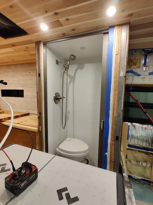 Vanlife Custom Vans LLC 5