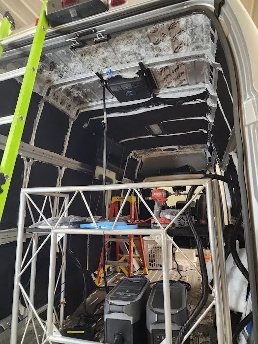 Vanlife Custom Vans LLC 4
