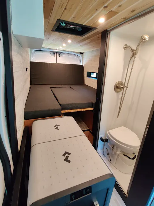 Vanlife Custom Vans LLC 3