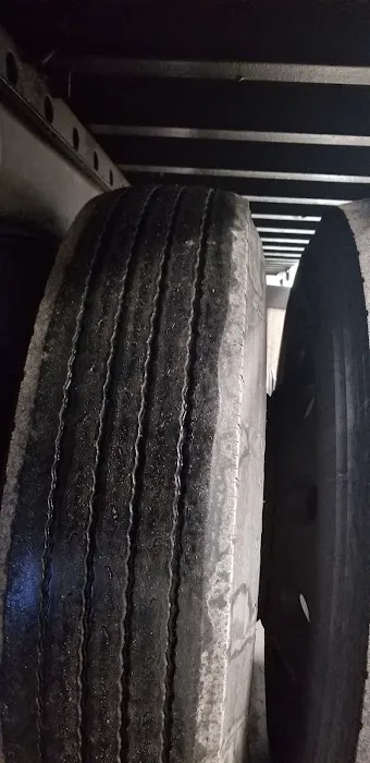 Pomp's Tire Service 4