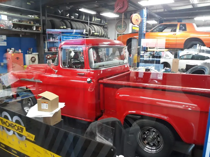 Little Wolf Automotive - Wausau 0