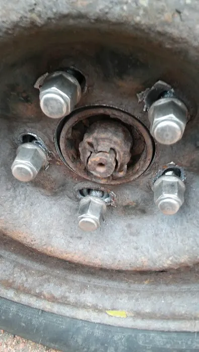6th Street Auto Repair & Tires 0
