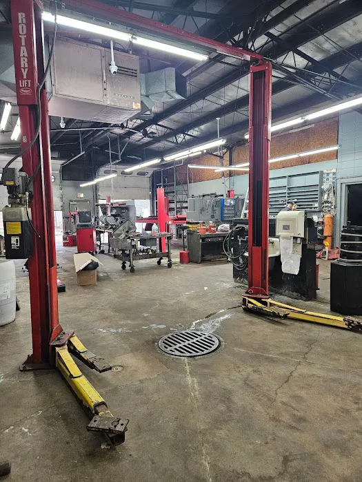 6th Street Auto Repair & Tires 7