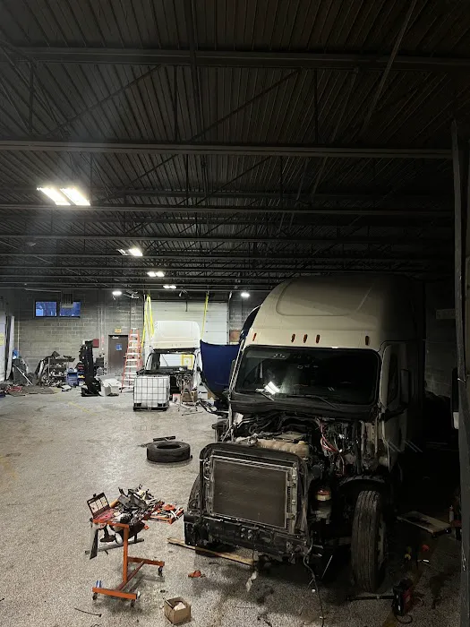 TL Truck and Trailer Repair LLC 3