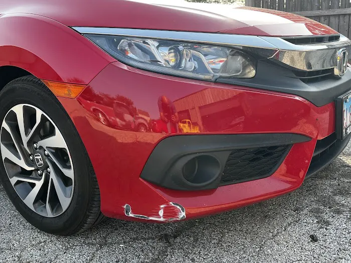 EYT AUTO BODY REPAIR SHOP 2